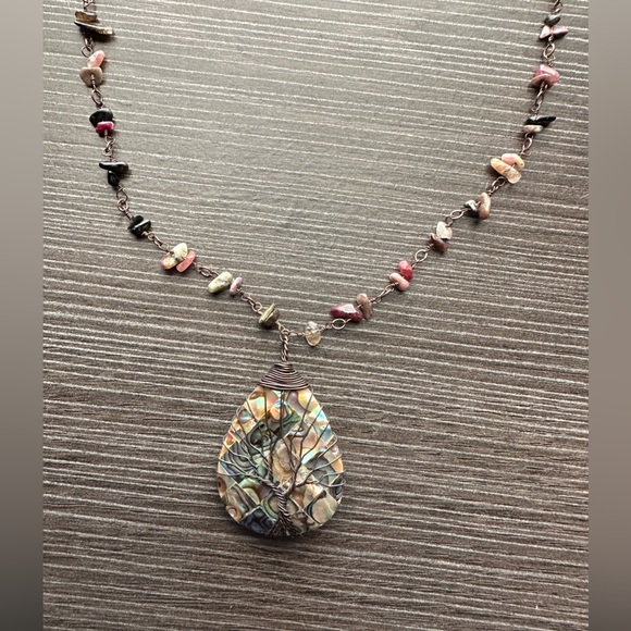 wire wrapped abalone necklace - Picture 6 of 10